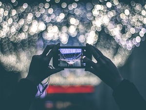 Three Simple Hints to Take Better Smartphone Pictures This Holiday